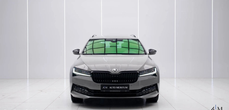 Skoda Superb cena 142900 przebieg: 105373, rok produkcji 2020 z Łódź małe 742